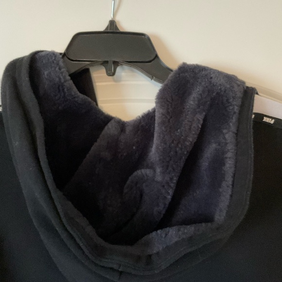 PINK Victoria’s Secret zip up sweatshirt with fuzzy hoodie - Picture 3 of 6